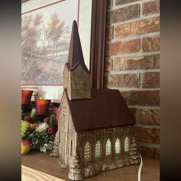 ❤️ Rare Vintage 1981 Large Catholic Stained Glass Lighted Musical Church‼️FINAL